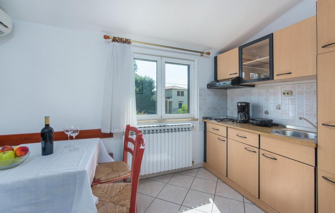 Villa Anita With Common Pool Vrvari المظهر الخارجي الصورة