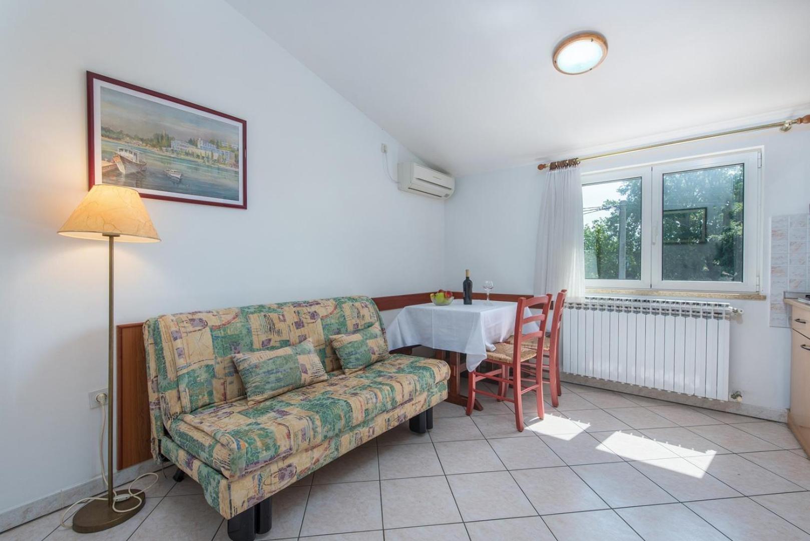 Villa Anita With Common Pool Vrvari الغرفة الصورة